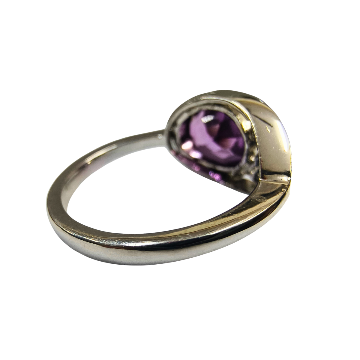 Regal Oval Amethyst & Zirconia Silver Ring