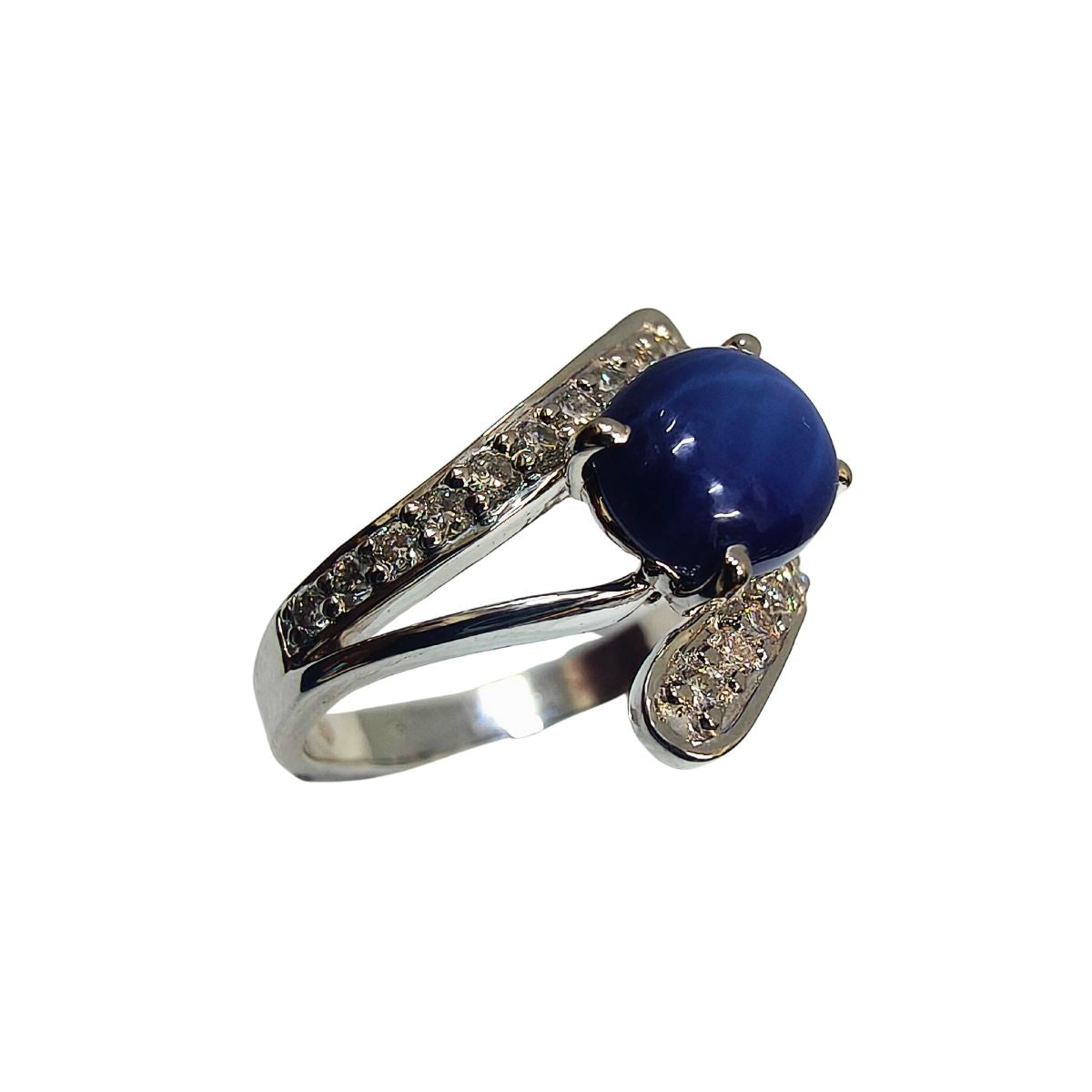 Elegant Lundi Blue Star Lab Diamond Silver Ring