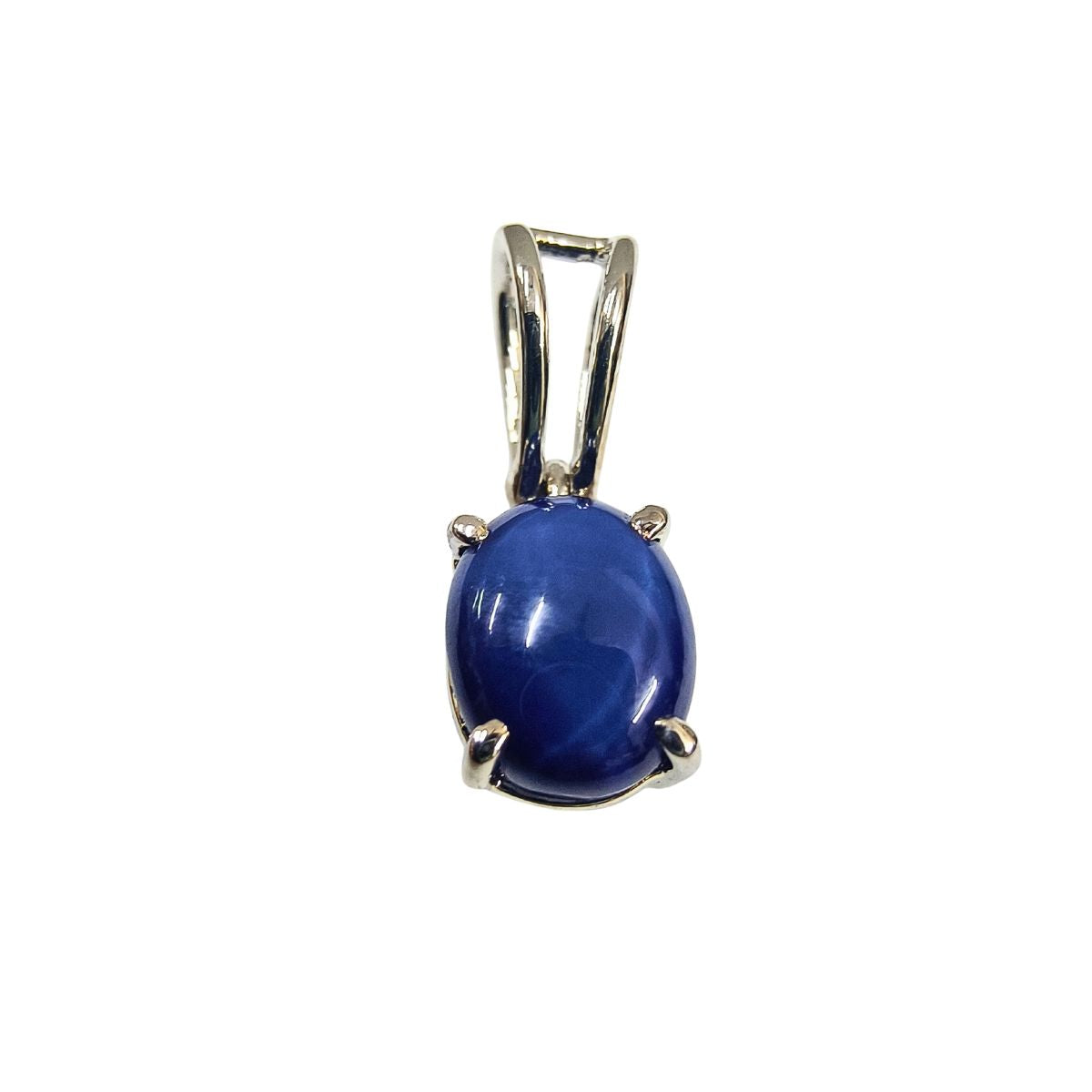 Lundi Blue Star (Man-Made) Silver Pendant – Classic Elegance