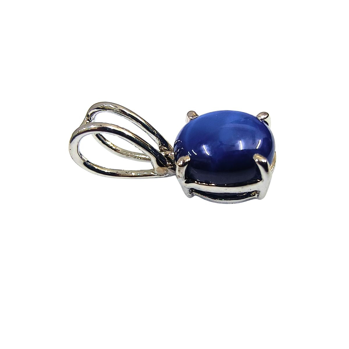 Lundi Blue Star (Man-Made) Silver Pendant – Classic Elegance