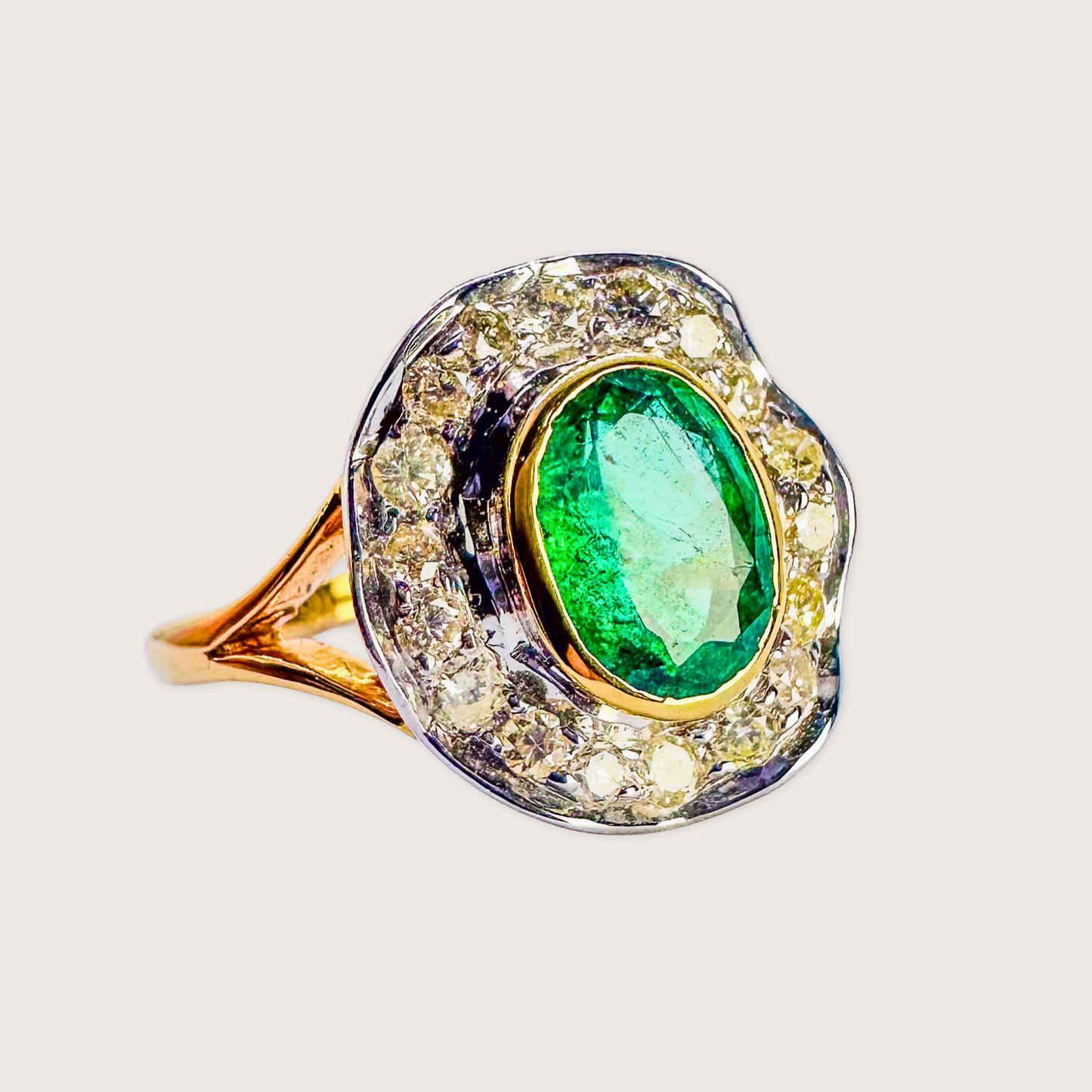 Halo Harmony – Oval Emerald & Diamond Ring in 14K Gold