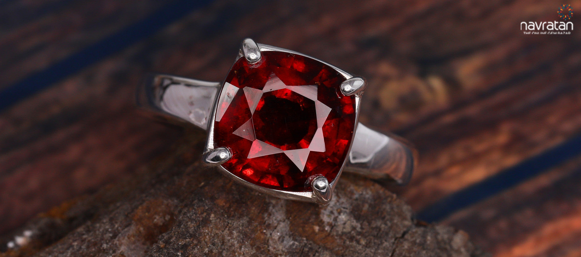 Hessonite (Gomed) Gemstone for Astrology