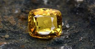 Certified Yellow Sapphire Pukhraj Gold Ring